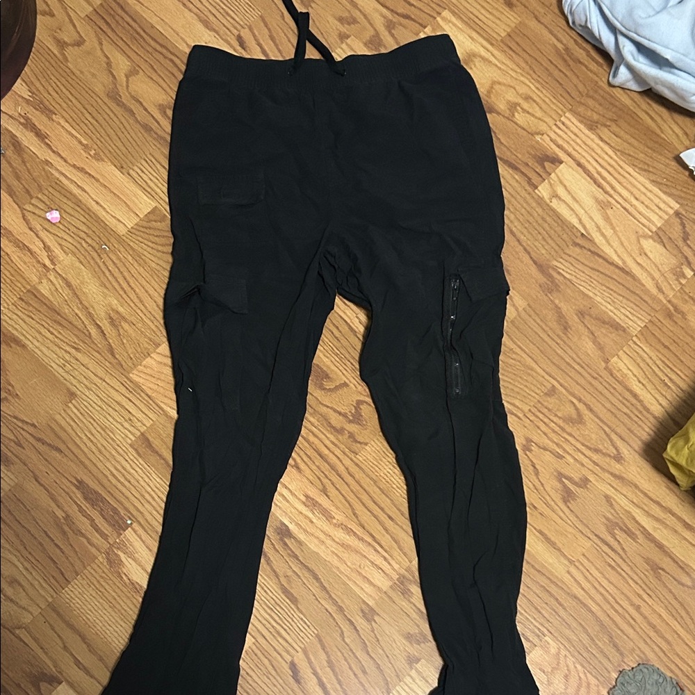 Aeropostale Black Cargo Pants